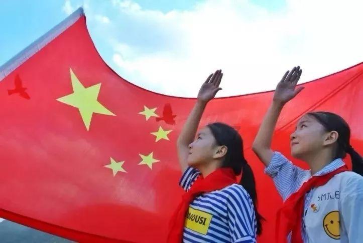 张艺兴《极挑6》玩游戏太机智?见热巴看他的表情,不愧是“好兄弟”